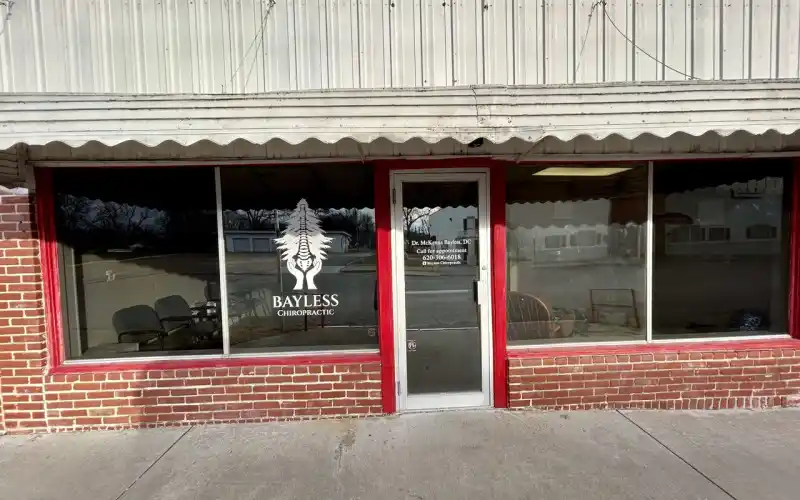 110 N. State, Caney, Kansas 67333, 10 Rooms Rooms,Office,Sold,N. State ,1093