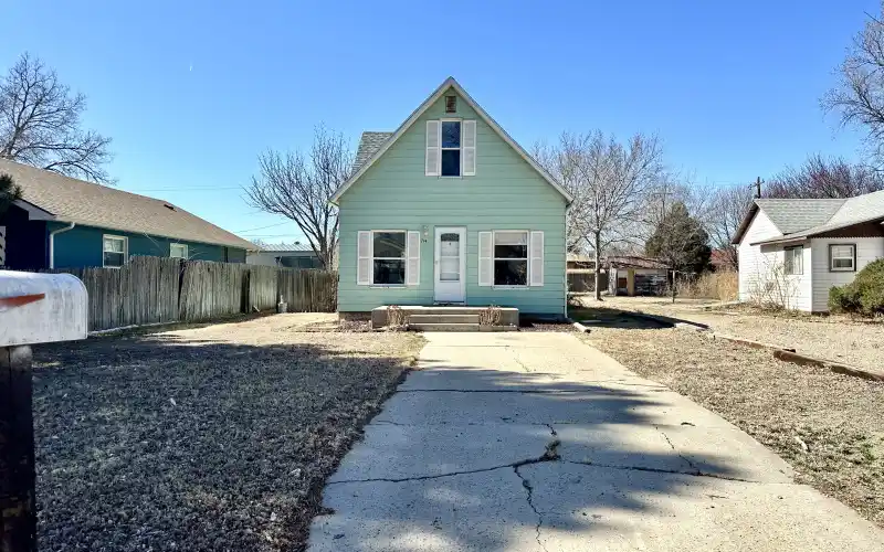714 Broadway Avenue, Goodland, Kansas 67735, 3 Bedrooms Bedrooms, ,2 BathroomsBathrooms,Home,Sold,Broadway,1094