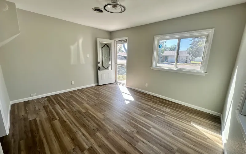 222 W 6th Street, Goodland, Kansas 67735, 2 Bedrooms Bedrooms, ,1 BathroomBathrooms,Home,Sold,W 6th,1130