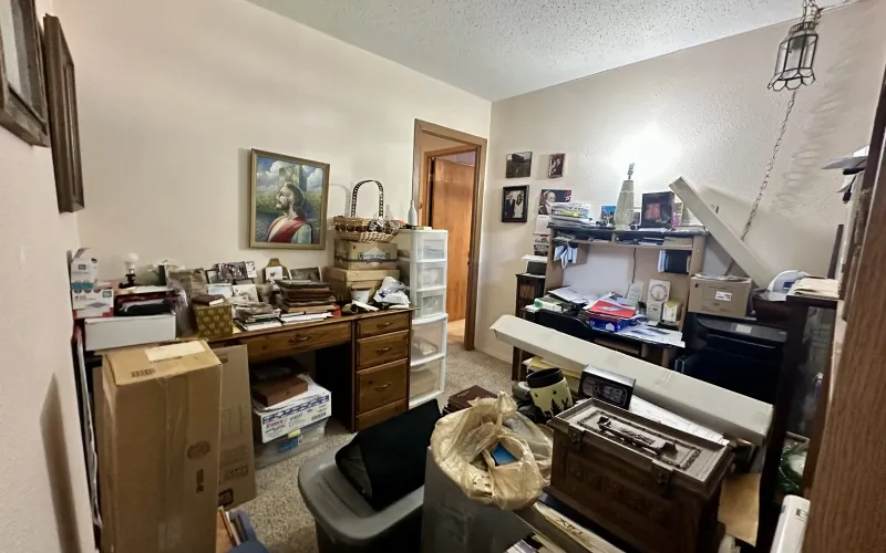 321 W 12th Street, Goodland, Kansas 67735, 3 Bedrooms Bedrooms, ,1 BathroomBathrooms,Home,For Sale,W 12th,1132