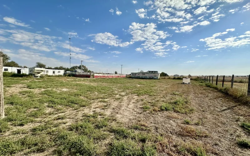 304 North Clark Street, Sharon Springs, Kansas 67758, 4 Bedrooms Bedrooms, ,2 BathroomsBathrooms,Home,Sold,North Clark,1133