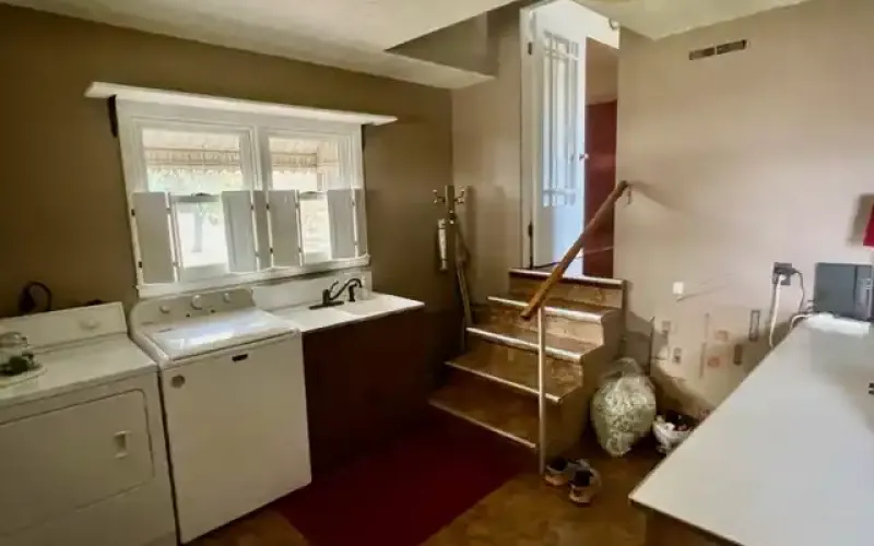 3053 County Road A, Oakley, Kansas, 4 Bedrooms Bedrooms, ,2 BathroomsBathrooms,Home,For Sale,County Road A,1136
