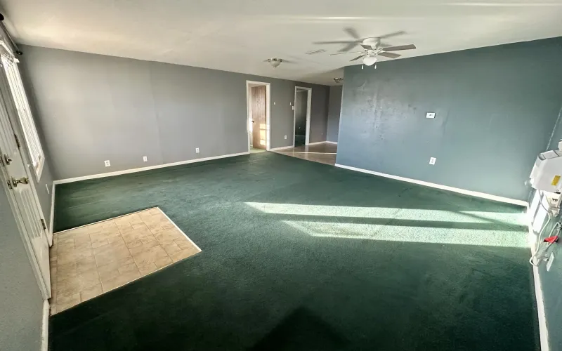 718 W 11th Street, Goodland, Kansas 67735, 3 Bedrooms Bedrooms, ,2 BathroomsBathrooms,Home,For Sale,W 11th,1144