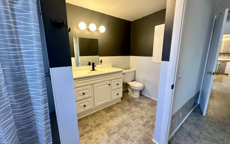 718 W 11th Street, Goodland, Kansas 67735, 3 Bedrooms Bedrooms, ,2 BathroomsBathrooms,Home,For Sale,W 11th,1144