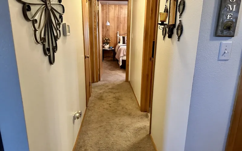 521 Harrison Avenue, Goodland, Kansas 67735, 4 Bedrooms Bedrooms, ,2 BathroomsBathrooms,Home,Sold,Harrison,1149
