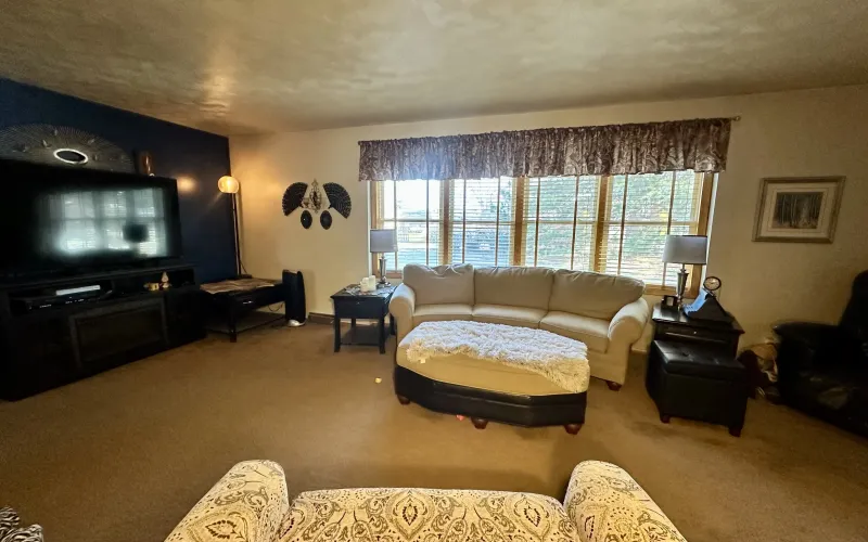 521 Harrison Avenue, Goodland, Kansas 67735, 4 Bedrooms Bedrooms, ,2 BathroomsBathrooms,Home,Sold,Harrison,1149