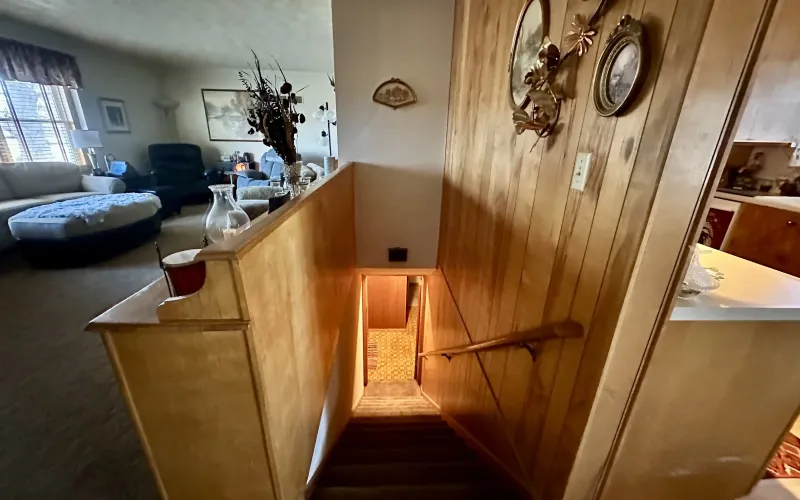 521 Harrison Avenue, Goodland, Kansas 67735, 4 Bedrooms Bedrooms, ,2 BathroomsBathrooms,Home,Sold,Harrison,1149