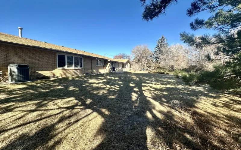 521 Harrison Avenue, Goodland, Kansas 67735, 4 Bedrooms Bedrooms, ,2 BathroomsBathrooms,Home,Sold,Harrison,1149