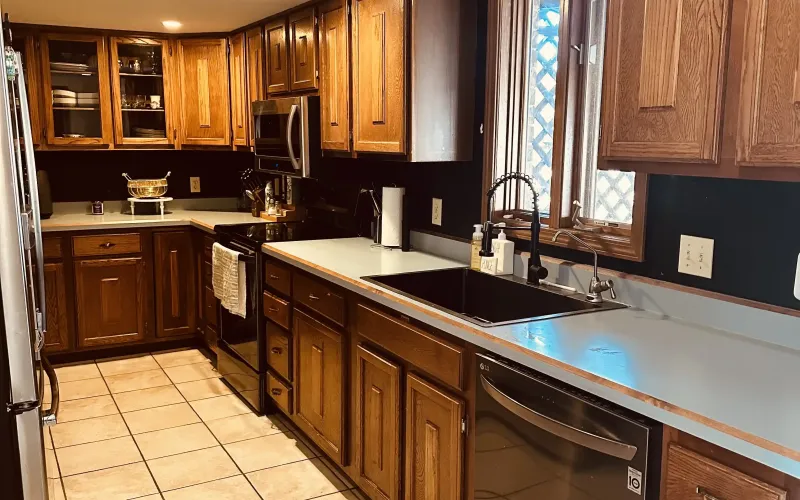 724 E 2nd, Goodland, Kansas 67735, 5 Bedrooms Bedrooms, ,2 BathroomsBathrooms,Home,For Sale,E 2nd,1151