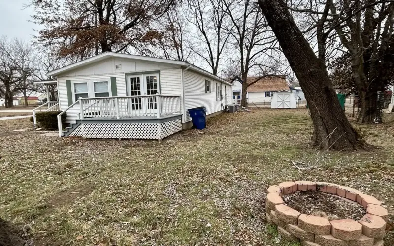 102 E 6 Th Ave, Caney, Kansas, 3 Bedrooms Bedrooms, ,2 BathroomsBathrooms,Home,For Sale,E 6 Th Ave,1153