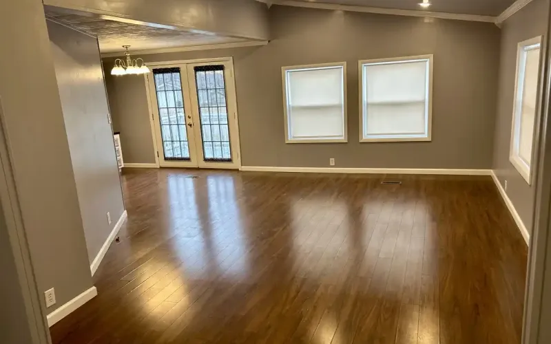 102 E 6 Th Ave, Caney, Kansas, 3 Bedrooms Bedrooms, ,2 BathroomsBathrooms,Home,For Sale,E 6 Th Ave,1153