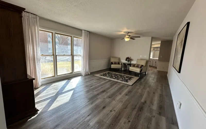516 E 5th Street, Goodland, Kansas, 4 Bedrooms Bedrooms, ,3 BathroomsBathrooms,Home,For Sale,E 5th Street,1154
