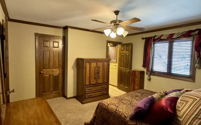 309 Sycamore Rd, Goodland, Kansas 67735, 5 Bedrooms Bedrooms, ,3 BathroomsBathrooms,Home,For Sale,Sycamore,1163