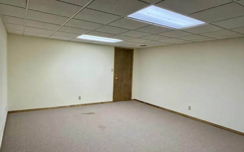 309 Sycamore Rd, Goodland, Kansas 67735, 5 Bedrooms Bedrooms, ,3 BathroomsBathrooms,Home,For Sale,Sycamore,1163
