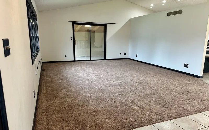 3152 Sunset Drive, Goodland, Kansas 67735, 6 Bedrooms Bedrooms, ,3 BathroomsBathrooms,Home,For Sale,Sunset,1167
