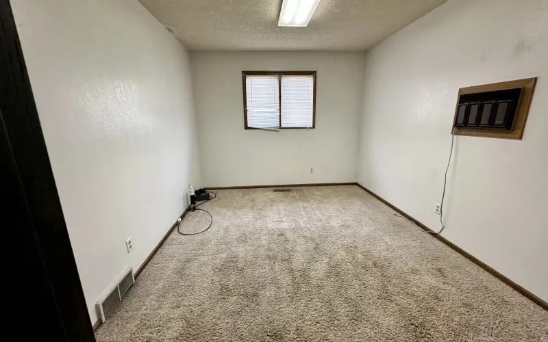 3152 Sunset Drive, Goodland, Kansas 67735, 6 Bedrooms Bedrooms, ,3 BathroomsBathrooms,Home,For Sale,Sunset,1167