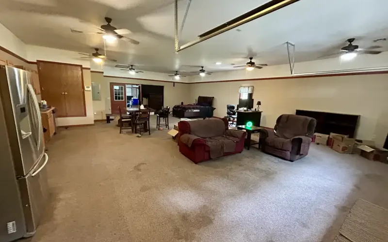 106 N. East, Caney, Kansas 67333, 4 Bedrooms Bedrooms, ,2 BathroomsBathrooms,Home,For Sale,N. East ,1169