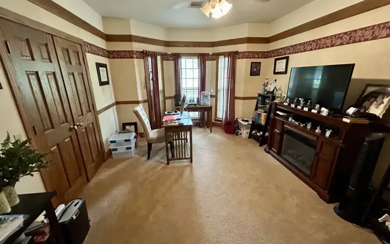 106 N. East, Caney, Kansas 67333, 4 Bedrooms Bedrooms, ,2 BathroomsBathrooms,Home,For Sale,N. East ,1169