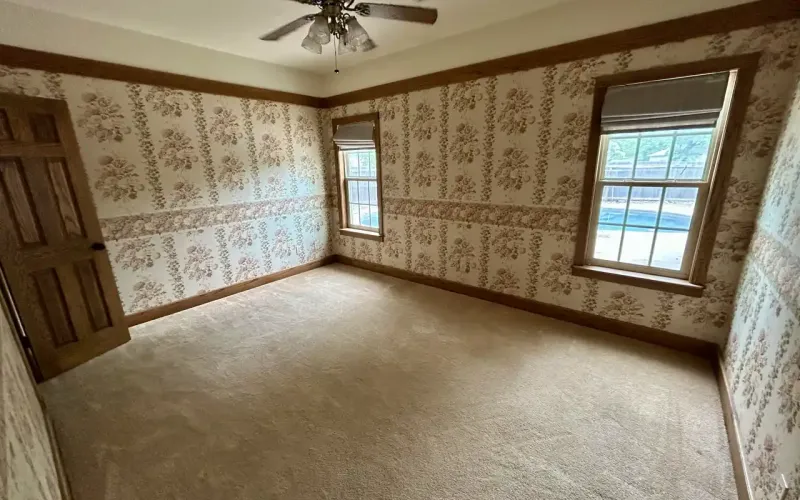 106 N. East, Caney, Kansas 67333, 4 Bedrooms Bedrooms, ,2 BathroomsBathrooms,Home,For Sale,N. East ,1169