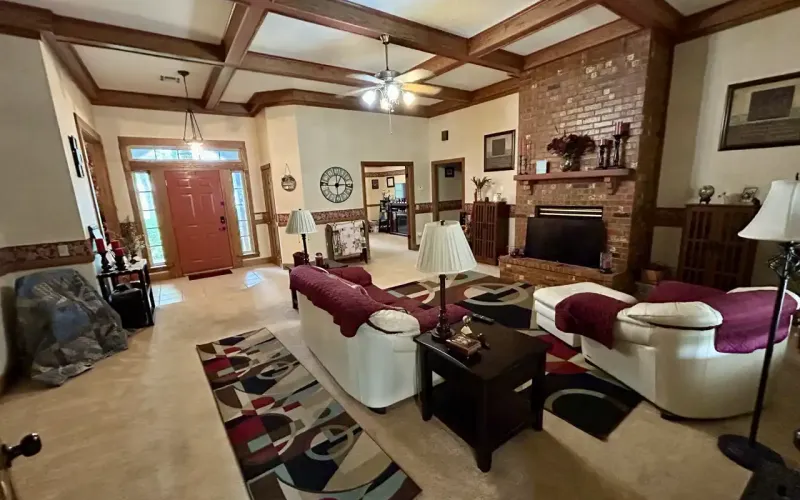 106 N. East, Caney, Kansas 67333, 4 Bedrooms Bedrooms, ,2 BathroomsBathrooms,Home,For Sale,N. East ,1169