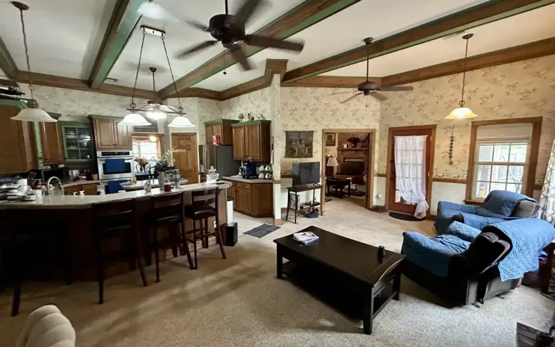 106 N. East, Caney, Kansas 67333, 4 Bedrooms Bedrooms, ,2 BathroomsBathrooms,Home,For Sale,N. East ,1169