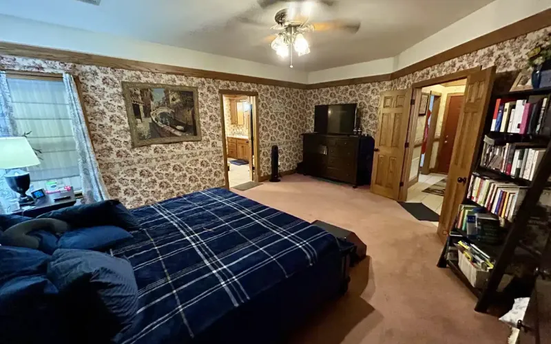106 N. East, Caney, Kansas 67333, 4 Bedrooms Bedrooms, ,2 BathroomsBathrooms,Home,For Sale,N. East ,1169