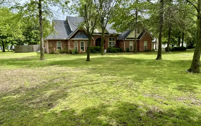 106 N. East, Caney, Kansas 67333, 4 Bedrooms Bedrooms, ,2 BathroomsBathrooms,Home,For Sale,N. East ,1169