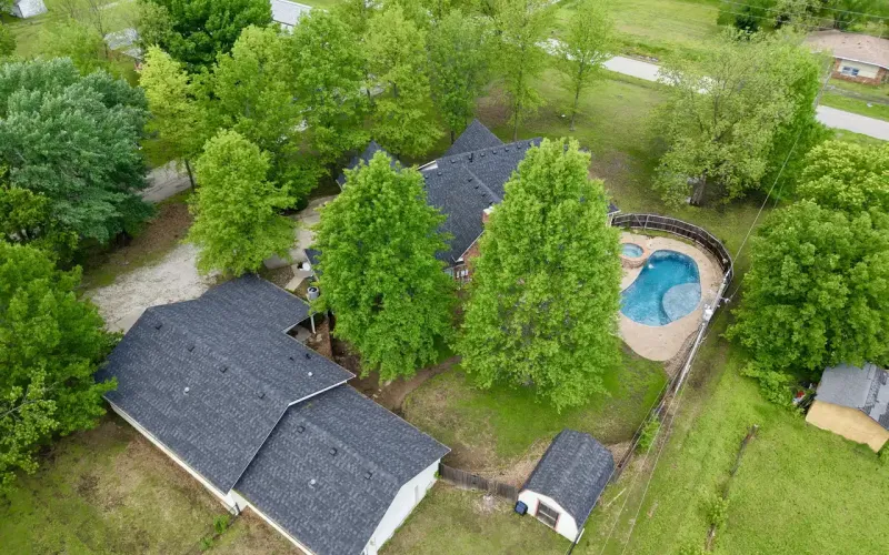106 N. East, Caney, Kansas 67333, 4 Bedrooms Bedrooms, ,2 BathroomsBathrooms,Home,For Sale,N. East ,1169