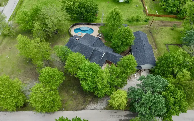 106 N. East, Caney, Kansas 67333, 4 Bedrooms Bedrooms, ,2 BathroomsBathrooms,Home,For Sale,N. East ,1169