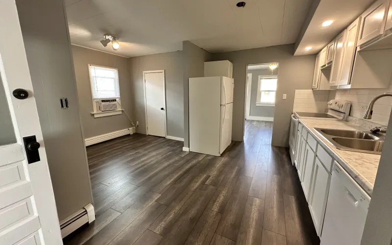 712 Sherman Ave, Goodland, Kansas, 2 Bedrooms Bedrooms, ,Home,For Sale,Sherman,1171