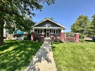 1104 Caldwell Avenue, Goodland, Kansas 67735, 4 Bedrooms Bedrooms, ,2 BathroomsBathrooms,Home,For Sale,Caldwell,1183