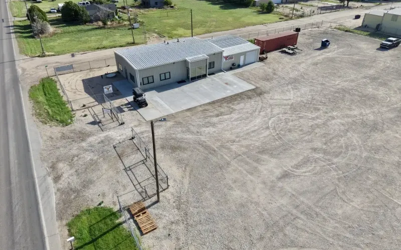 2790 Anderson, Garden City, Kansas 67846, 10 Rooms Rooms,2 BathroomsBathrooms,Office,For Sale,Anderson,1186