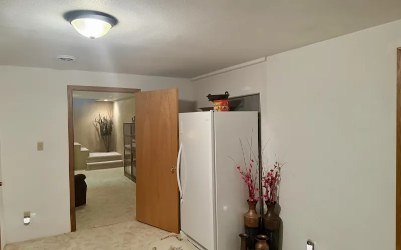 779 Woodland Lane, Goodland, Kansas 67735, 4 Bedrooms Bedrooms, ,3 BathroomsBathrooms,Home,For Sale,Woodland ,1187
