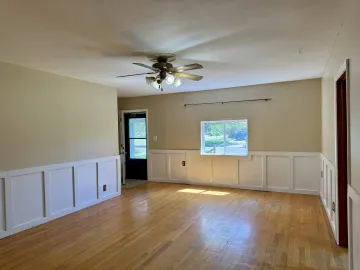 702 Cherry Avenue, Goodland, Kansas 67735, 3 Bedrooms Bedrooms, ,2 BathroomsBathrooms,Home,For Sale,Cherry,1188