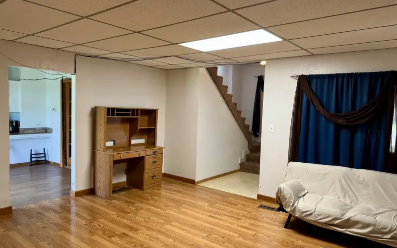710 East 12th, Goodland, Kansas 67735, 3 Bedrooms Bedrooms, ,2 BathroomsBathrooms,Home,For Sale,East 12th,1189