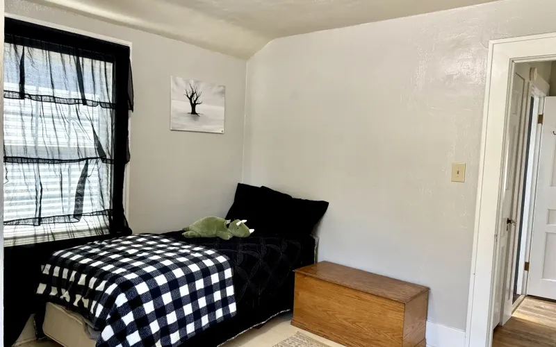 704 Main Avenue, Goodland, Kansas 67735, 3 Bedrooms Bedrooms, ,2 BathroomsBathrooms,Home,For Sale,Main,1194