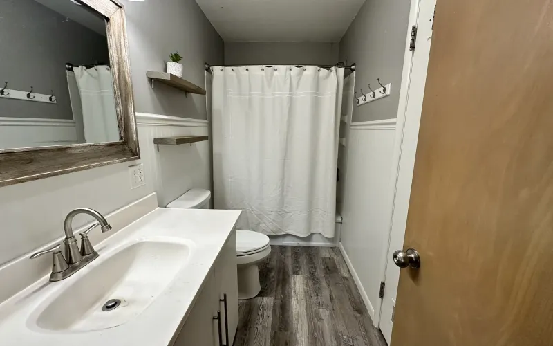 1301 Arcade Avenue, Goodland, Kansas 67735, 3 Bedrooms Bedrooms, ,2 BathroomsBathrooms,Home,For Sale,Arcade,1200