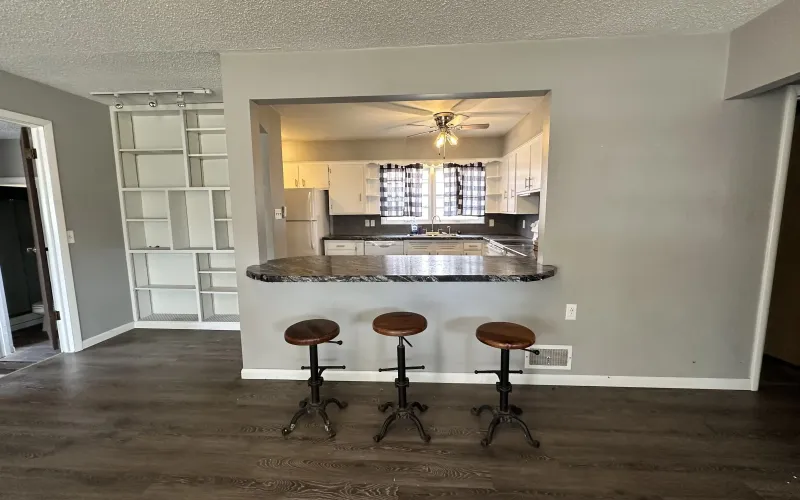 1301 Arcade Avenue, Goodland, Kansas 67735, 3 Bedrooms Bedrooms, ,2 BathroomsBathrooms,Home,For Sale,Arcade,1200