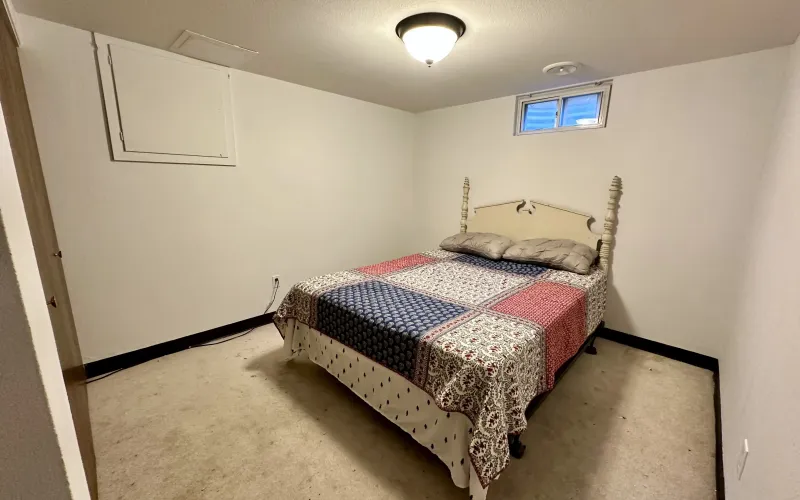 1015 Harrison Avenue, Goodland, Kansas 67735, 4 Bedrooms Bedrooms, ,3 BathroomsBathrooms,Home,For Sale,Harrison,1204