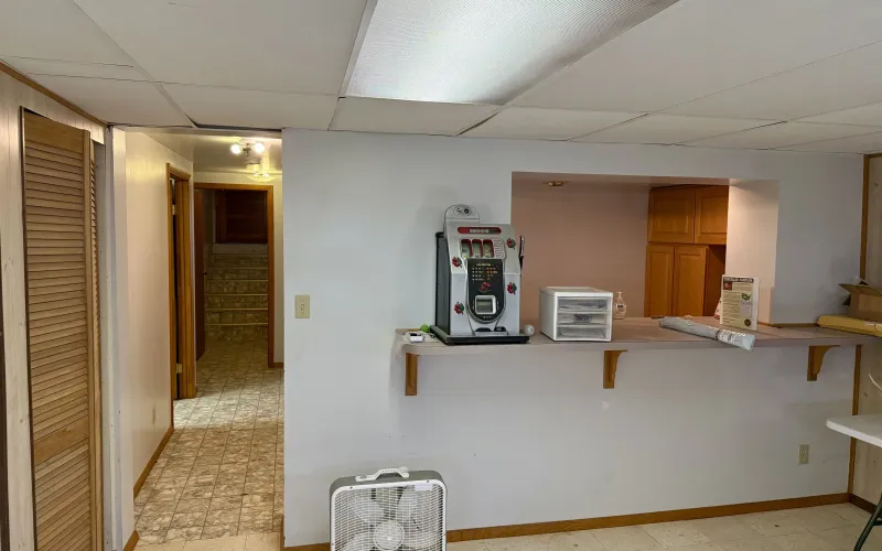 5740 County Road 22, Goodland, Kansas 67735, 5 Bedrooms Bedrooms, ,2 BathroomsBathrooms,Home,For Sale,County Road 22,1208