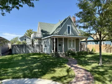 1520 Center Ave., Goodland, Kansas 67735, ,2 BathroomsBathrooms,Home,For Sale,Center,1211