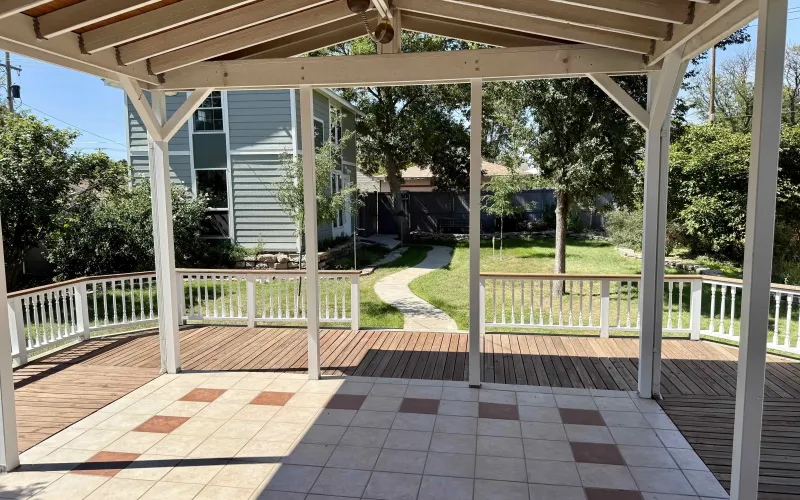 1520 Center Ave., Goodland, Kansas 67735, ,2 BathroomsBathrooms,Home,For Sale,Center,1211