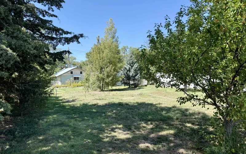 1520 Center Ave., Goodland, Kansas 67735, ,2 BathroomsBathrooms,Home,For Sale,Center,1211
