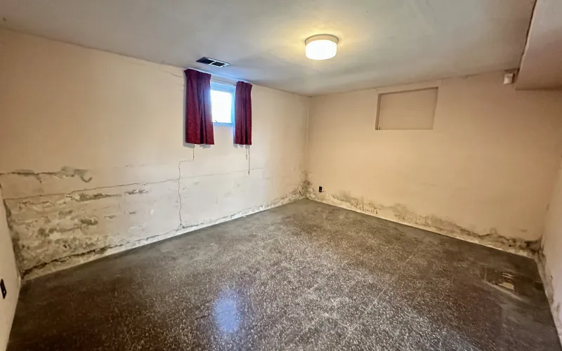 527 W 12th Street, Goodland, Kansas 67735, 3 Bedrooms Bedrooms, 0 ,2 BathroomsBathrooms,Home,For Sale,W 12th,0,1218