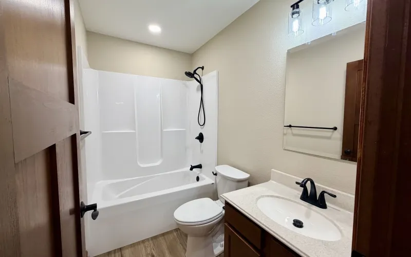 1506 Cattletrail St, Goodland, Kansas 67735, 3 Bedrooms Bedrooms, 0 ,2 BathroomsBathrooms,Home,For Sale,Cattletrail,0,1222