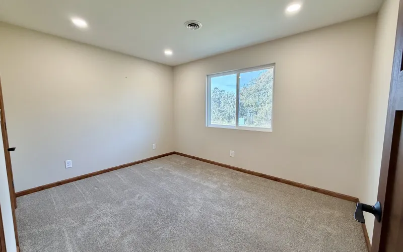 1506 Cattletrail St, Goodland, Kansas 67735, 3 Bedrooms Bedrooms, 0 ,2 BathroomsBathrooms,Home,For Sale,Cattletrail,0,1222