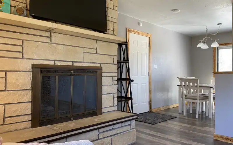 419 Arcade Avenue, Goodland, Kansas 67735, 5 Bedrooms Bedrooms, ,3 BathroomsBathrooms,Home,Sold,Arcade,1063