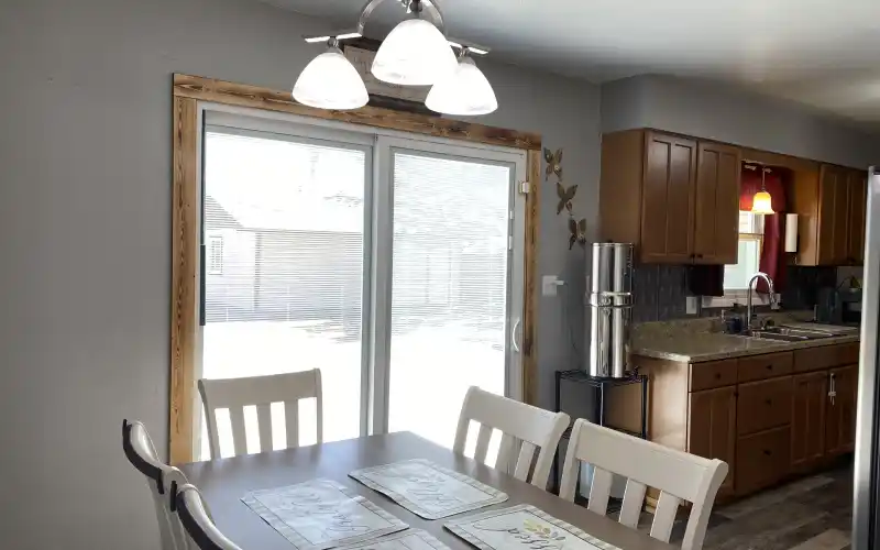 419 Arcade Avenue, Goodland, Kansas 67735, 5 Bedrooms Bedrooms, ,3 BathroomsBathrooms,Home,Sold,Arcade,1063