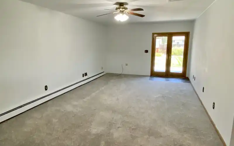 915 Arcade Avenue, Goodland, Kansas 67735, 4 Bedrooms Bedrooms, ,2 BathroomsBathrooms,Home,Sold,Arcade,1068