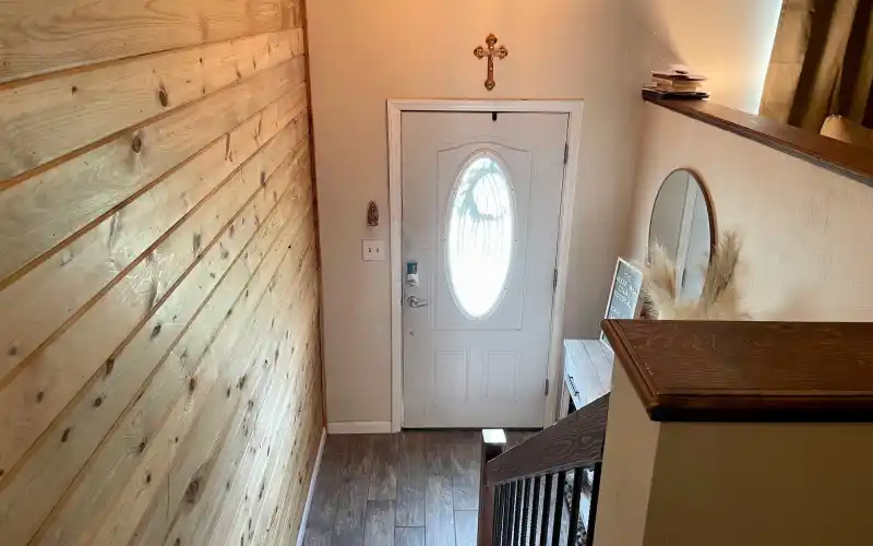 809 Eastridge Avenue, Goodland, Kansas 67735, 4 Bedrooms Bedrooms, ,2 BathroomsBathrooms,Home,Sold,Eastridge,1076